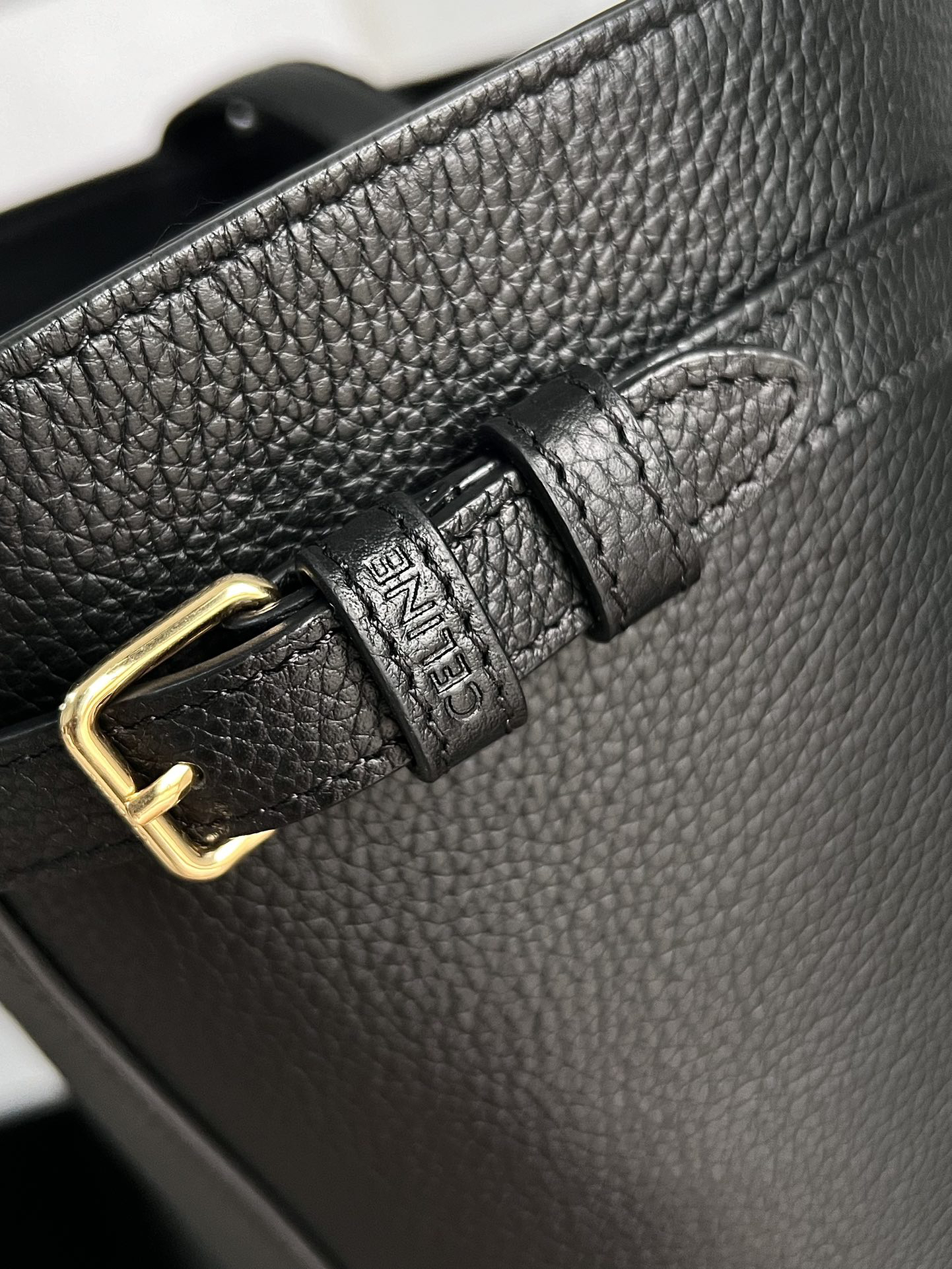 Celine CUIR Series CABAS ANAÏS Grain Calfskin Leather Tote Bag - Image 9