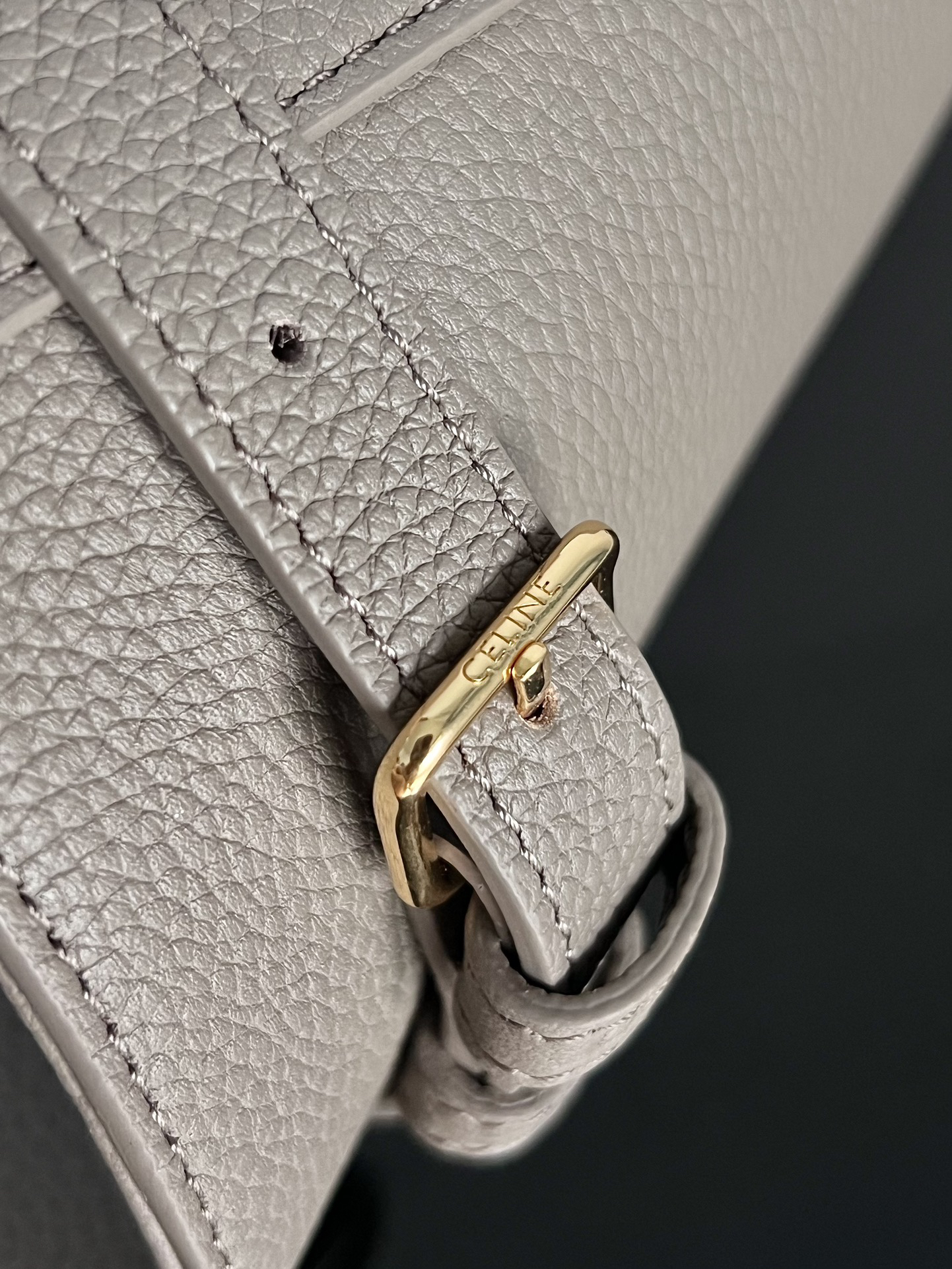 Celine CUIR Series CABAS ANAÏS Grainy Calfskin Tote Bag - Image 9