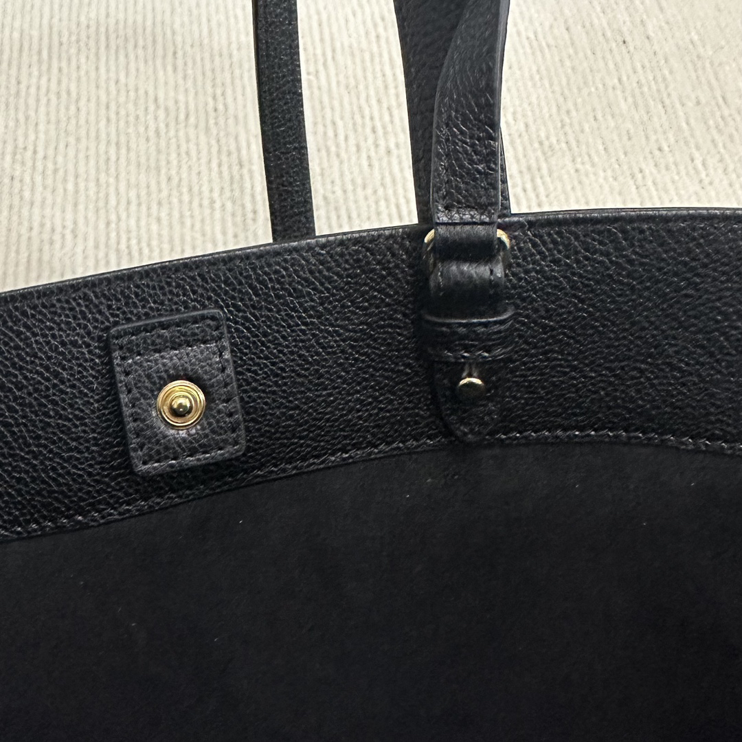 Cabas Anais Small Textured Leather Tote Bag - Image 9