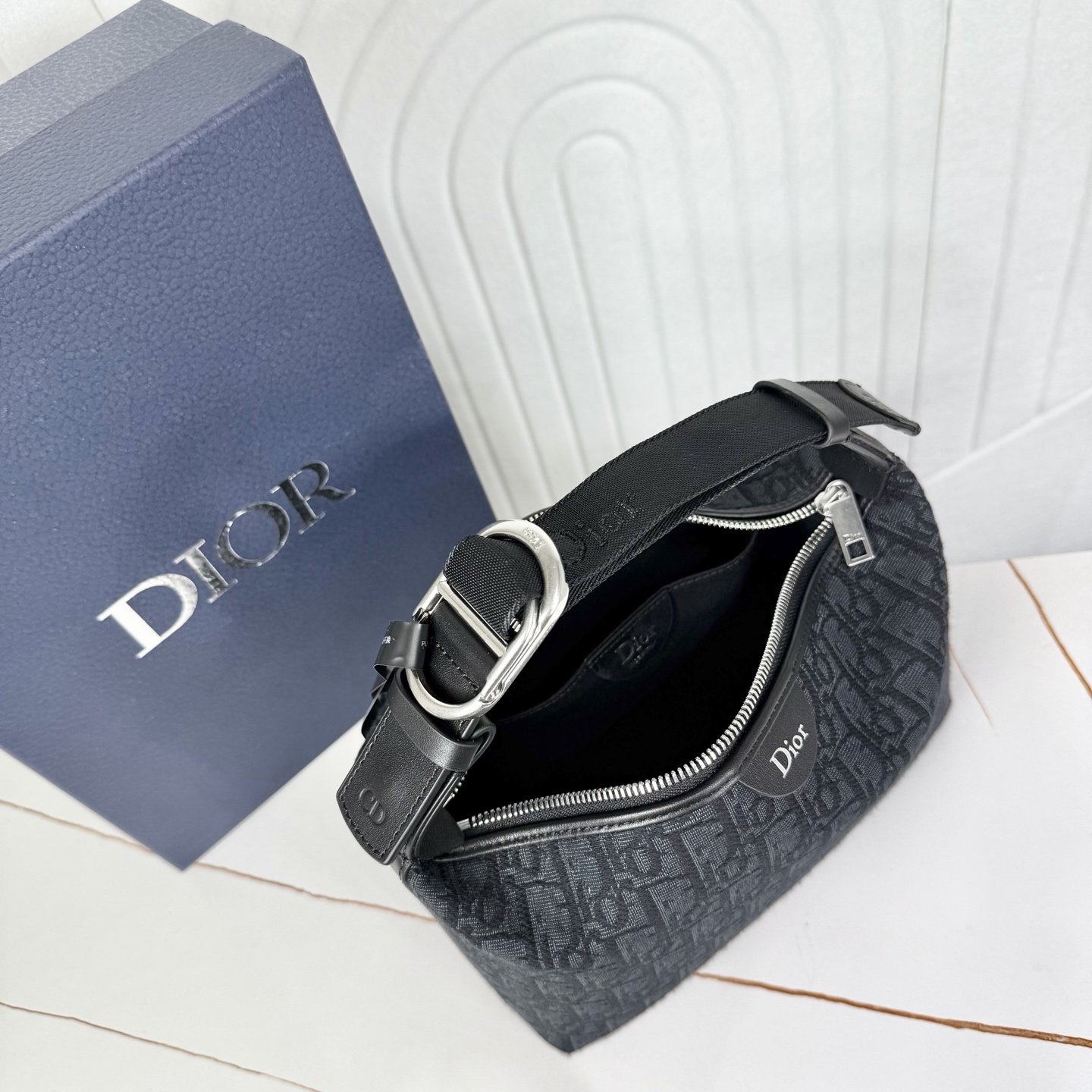 Dior Jett Handbag in Black Oblique Fabric - Image 9
