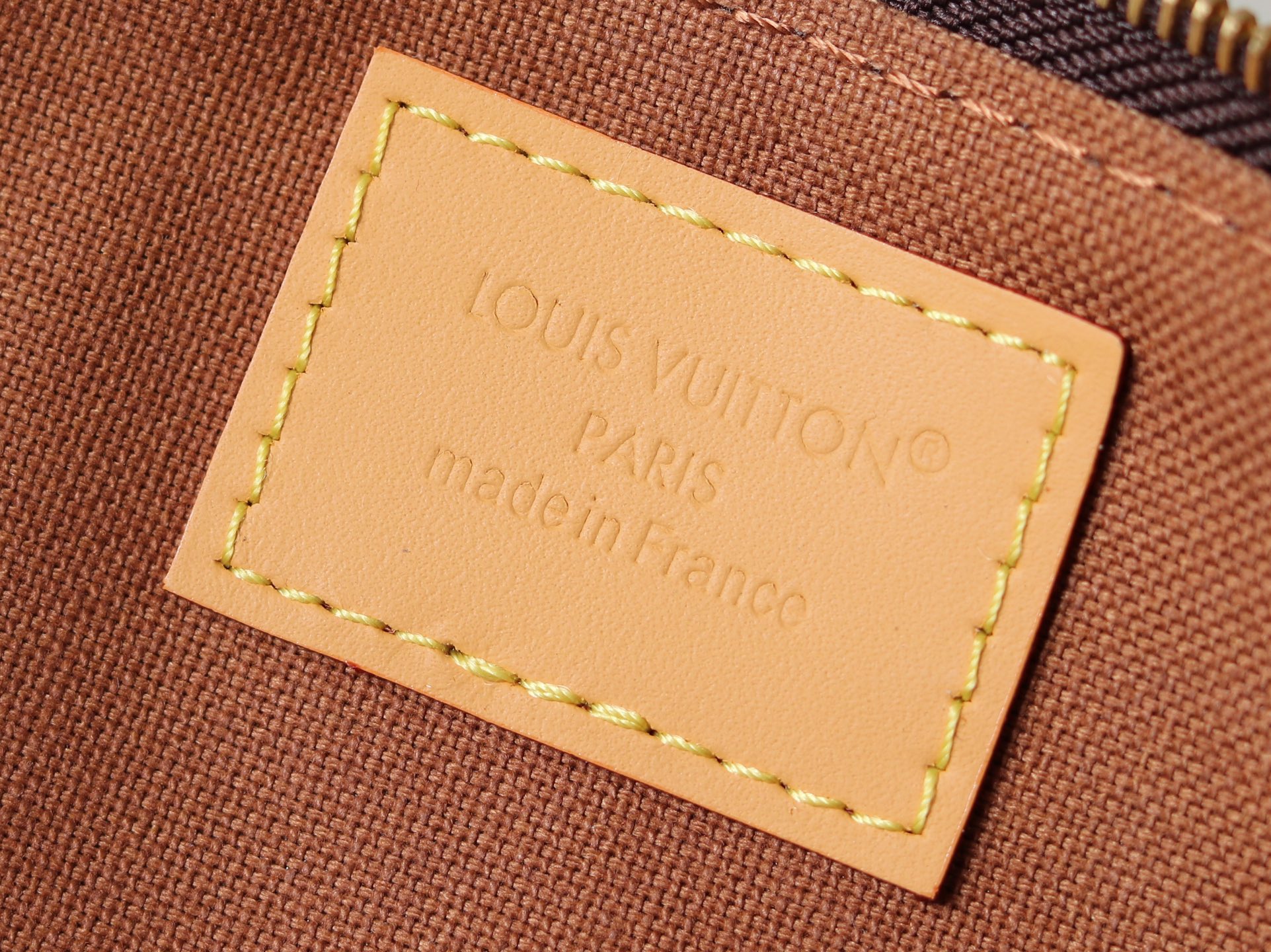 Louis Vuitton Pochette Eva Clutch - Image 9