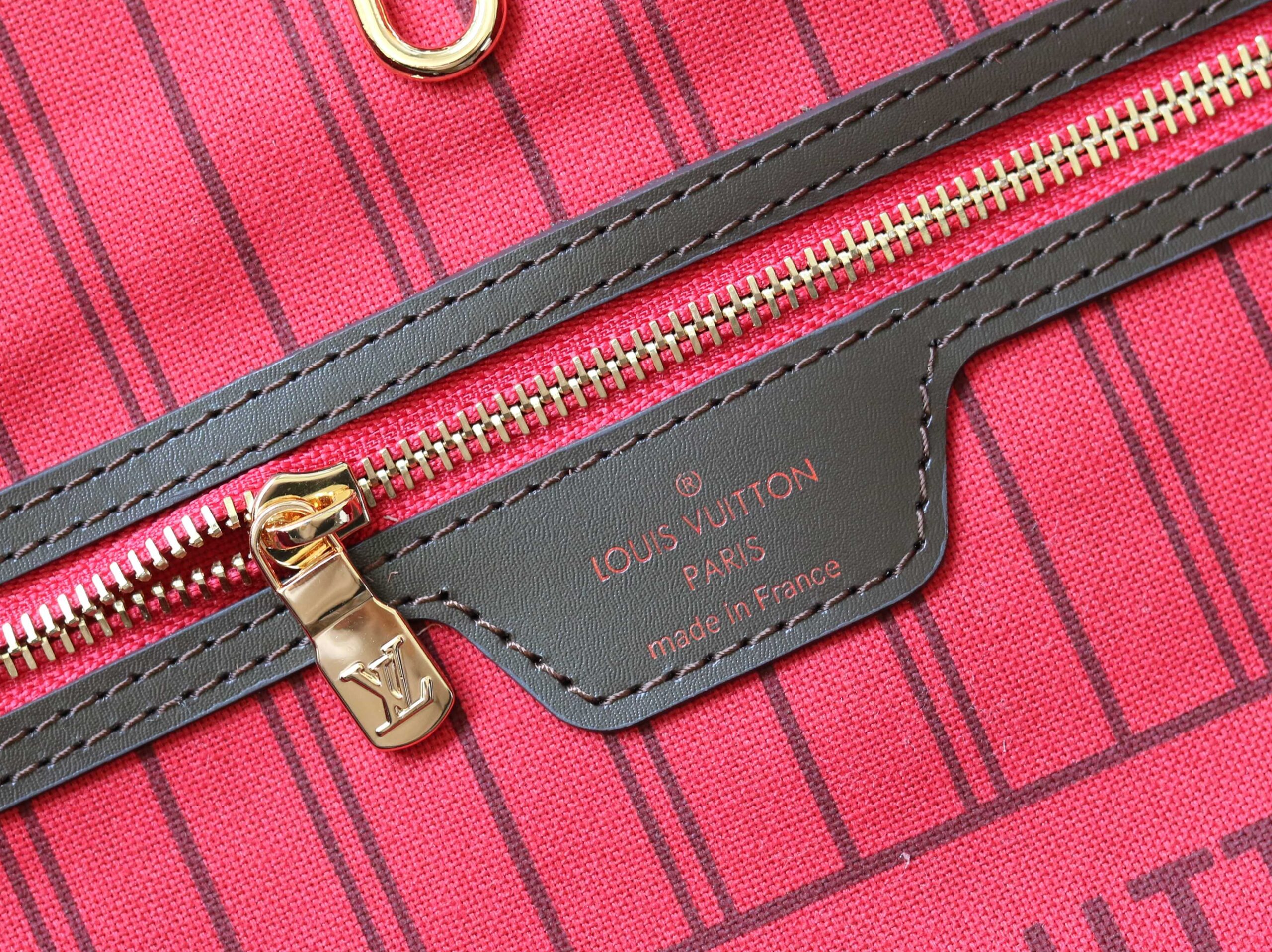 Louis Vuitton Neverfull Large Tote Bag in Damier Azur Canvas - Image 9