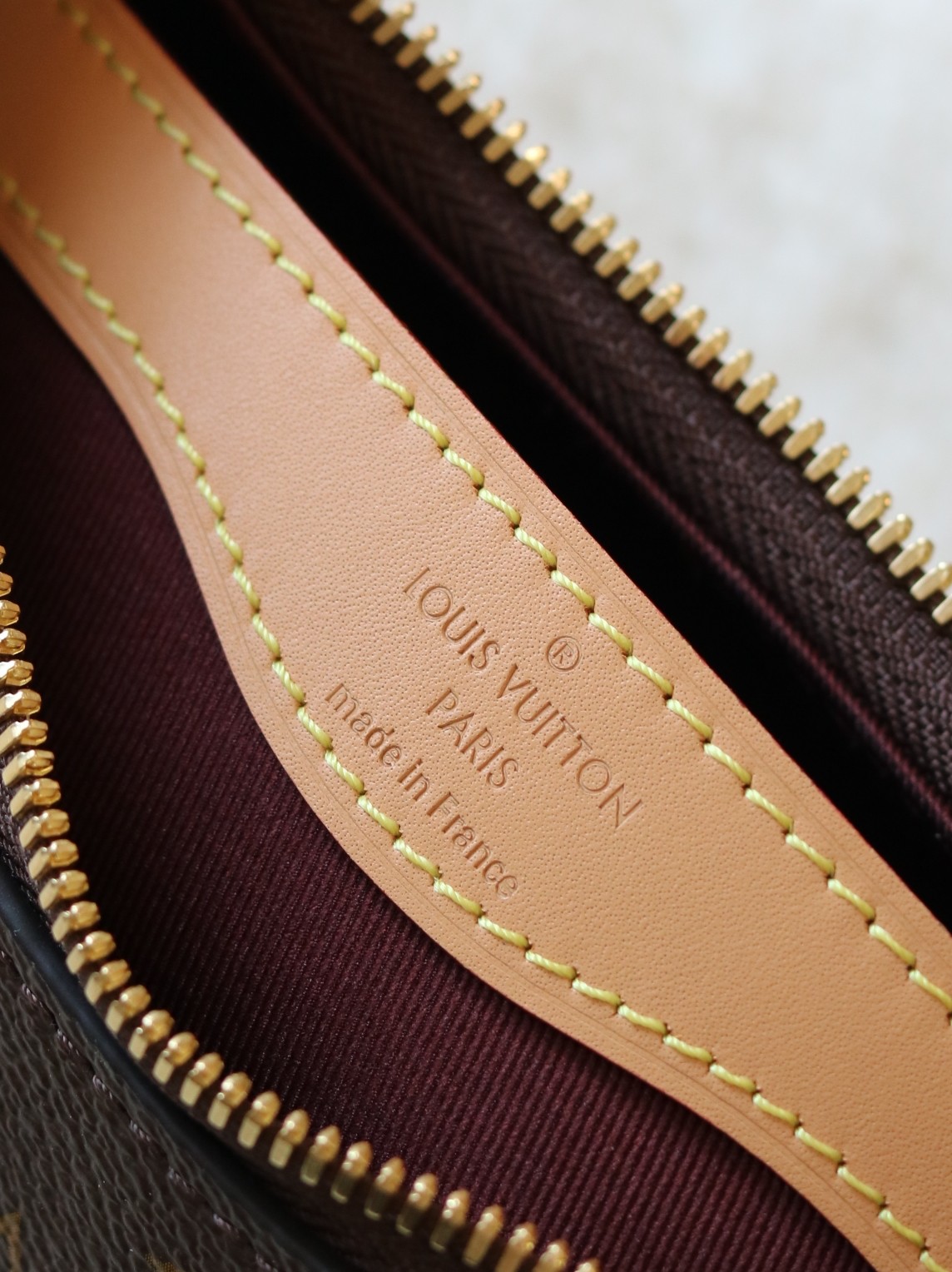 Louis Vuitton Boulogne Small Shoulder Bag - Image 9