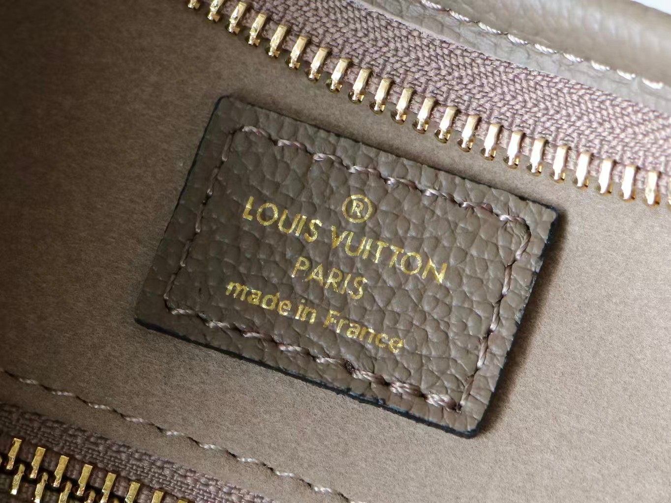 Louis Vuitton CarryAll Small Handbag in Monogram Empreinte Embossed Leather - Image 9
