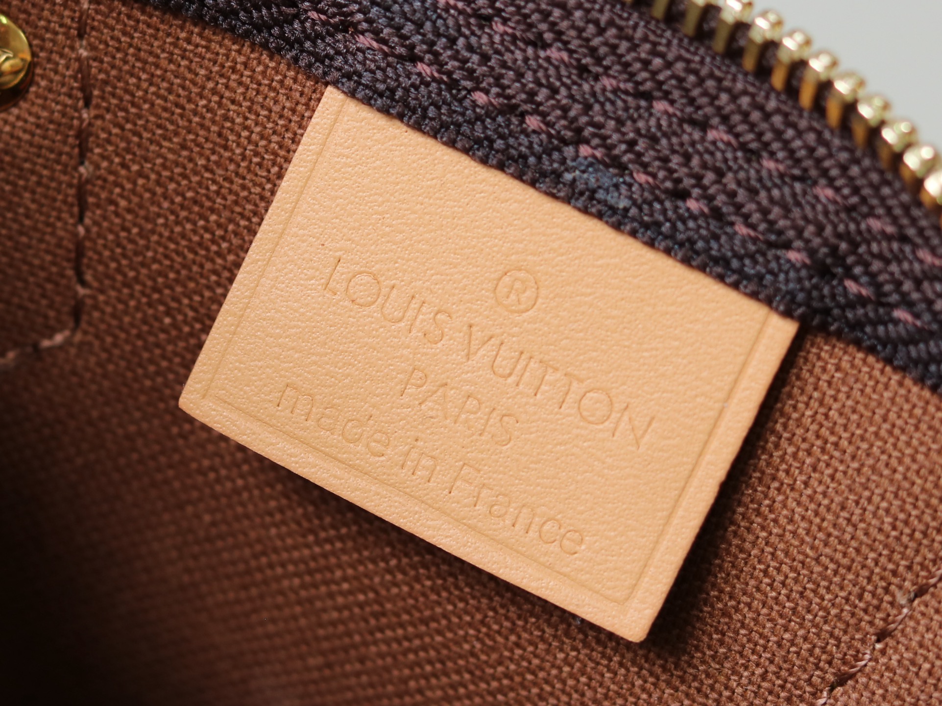 Louis Vuitton Nano Speedy Monogram Crossbody Bag M81085 - Image 9