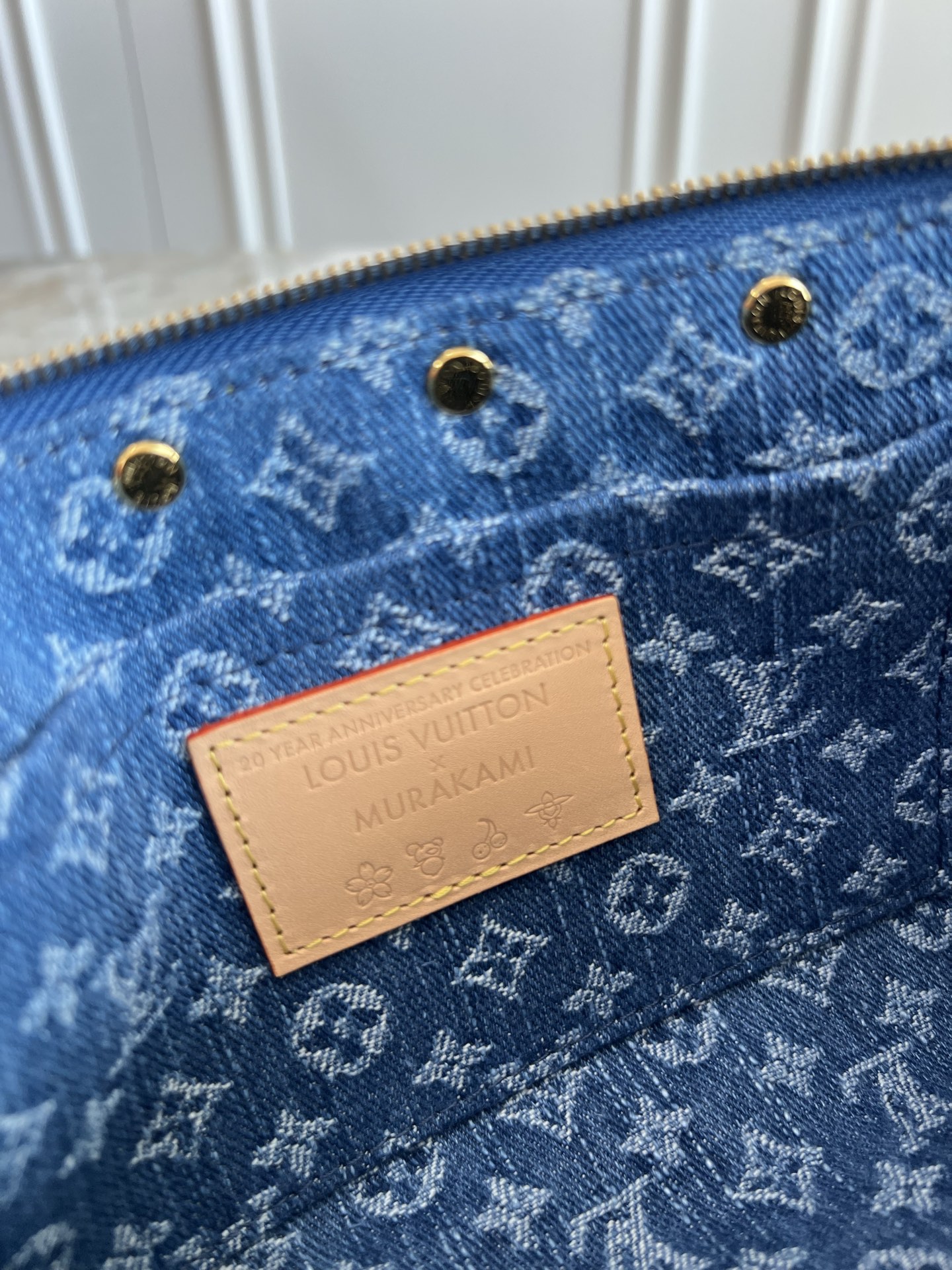 Louis Vuitton x Takashi Murakami Pochette Accessoires Shoulder Bag - Image 9