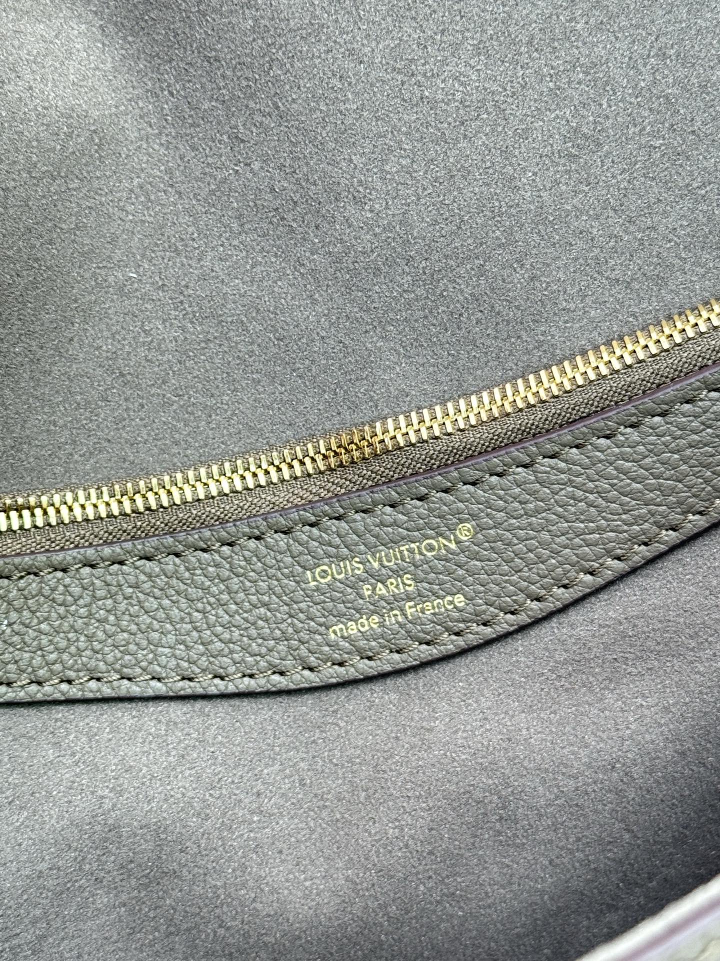 Louis Vuitton Diane Monogram Empreinte Leather Crossbody Bag - Image 9