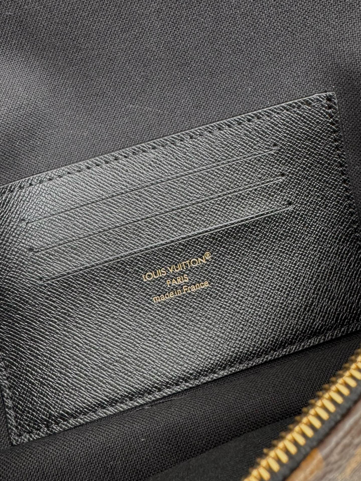 Louis Vuitton Wallet on Chain Ivy in Monogram Empreinte Leather - Image 9