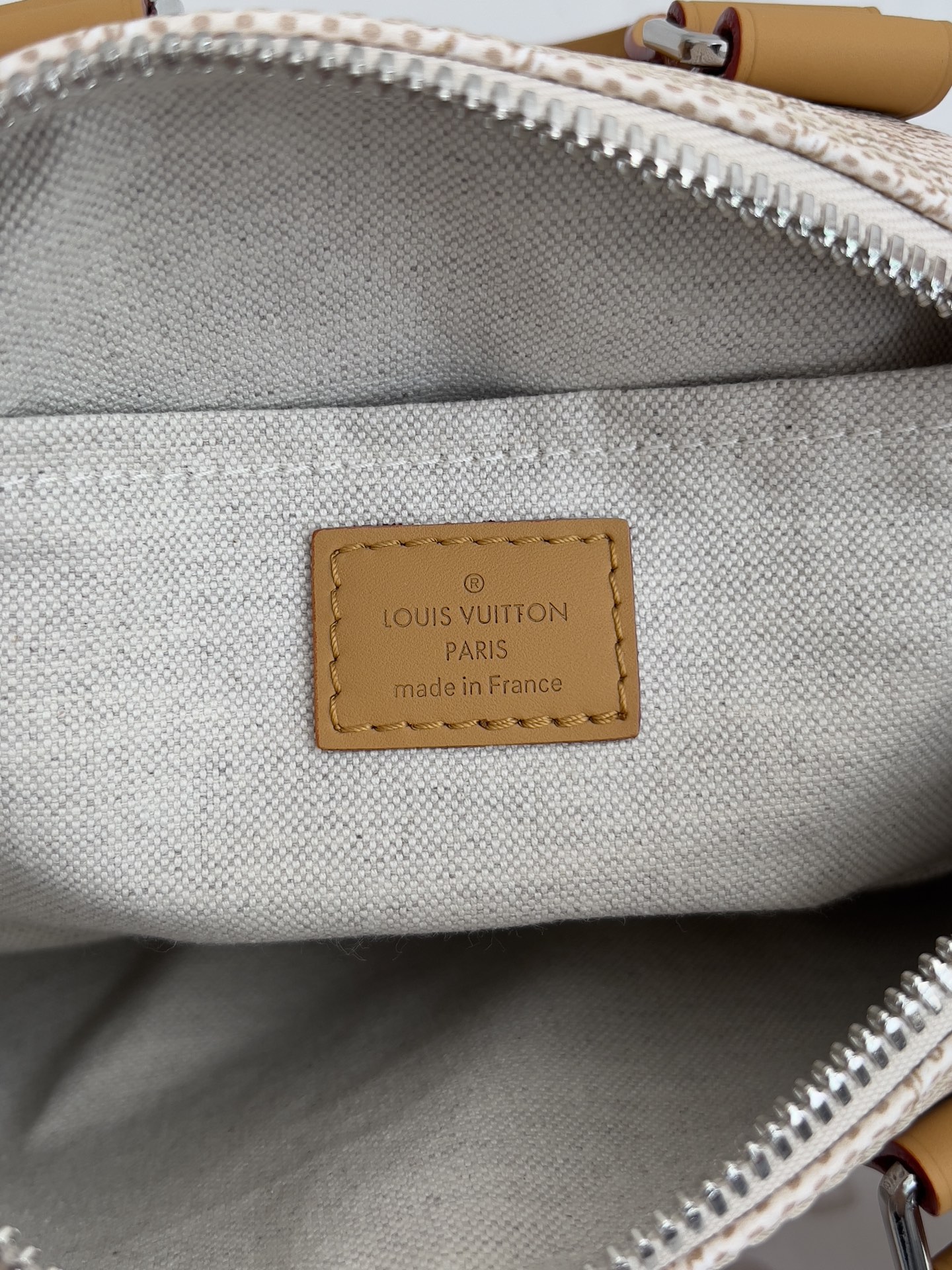 Louis Vuitton Keepall Bandouliere 25 Monogram Surfin Canvas Shoulder Bag - Image 9