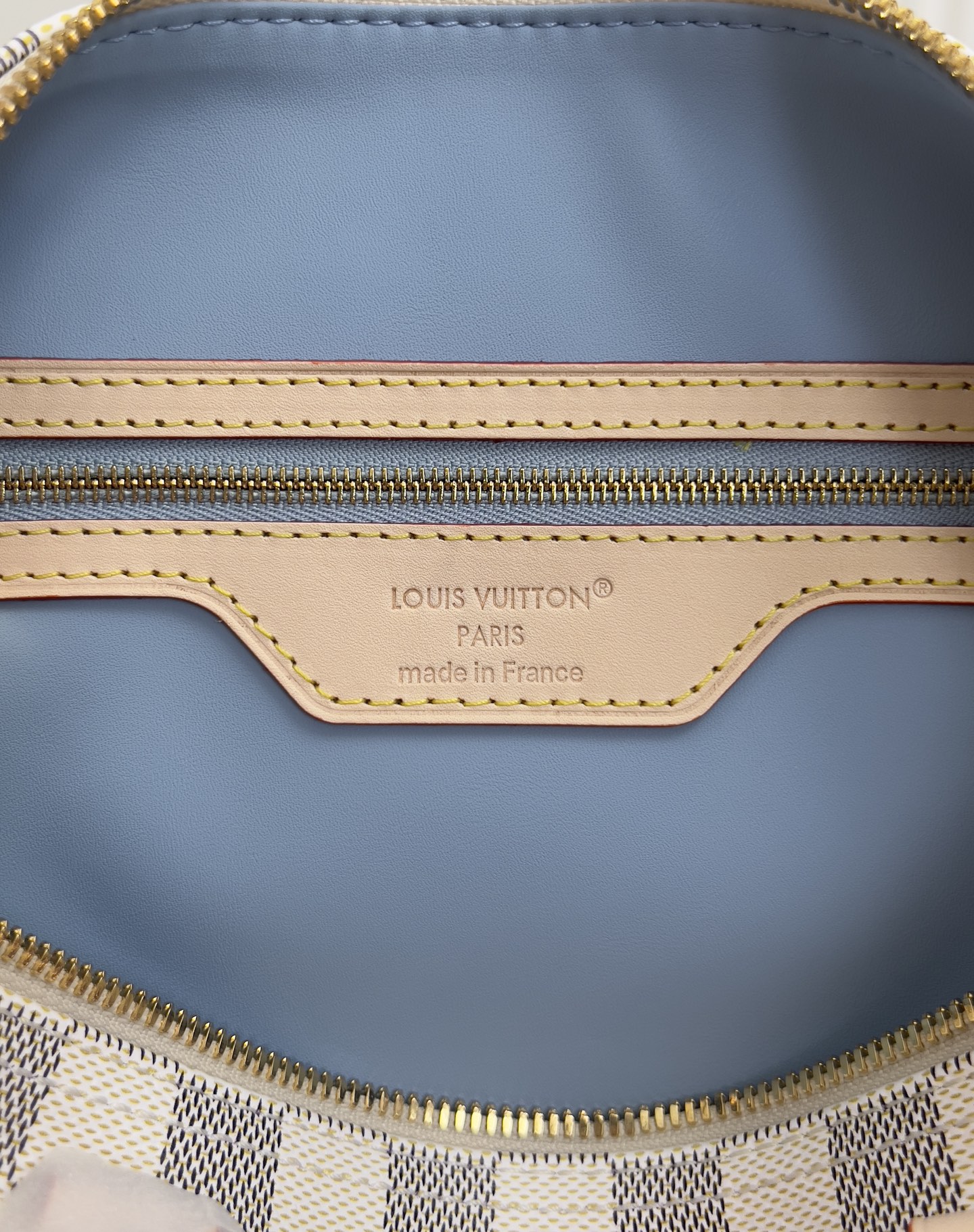 Louis Vuitton Speedy Bandoulière 30 Handbag in Damier Azur Canvas - Image 9