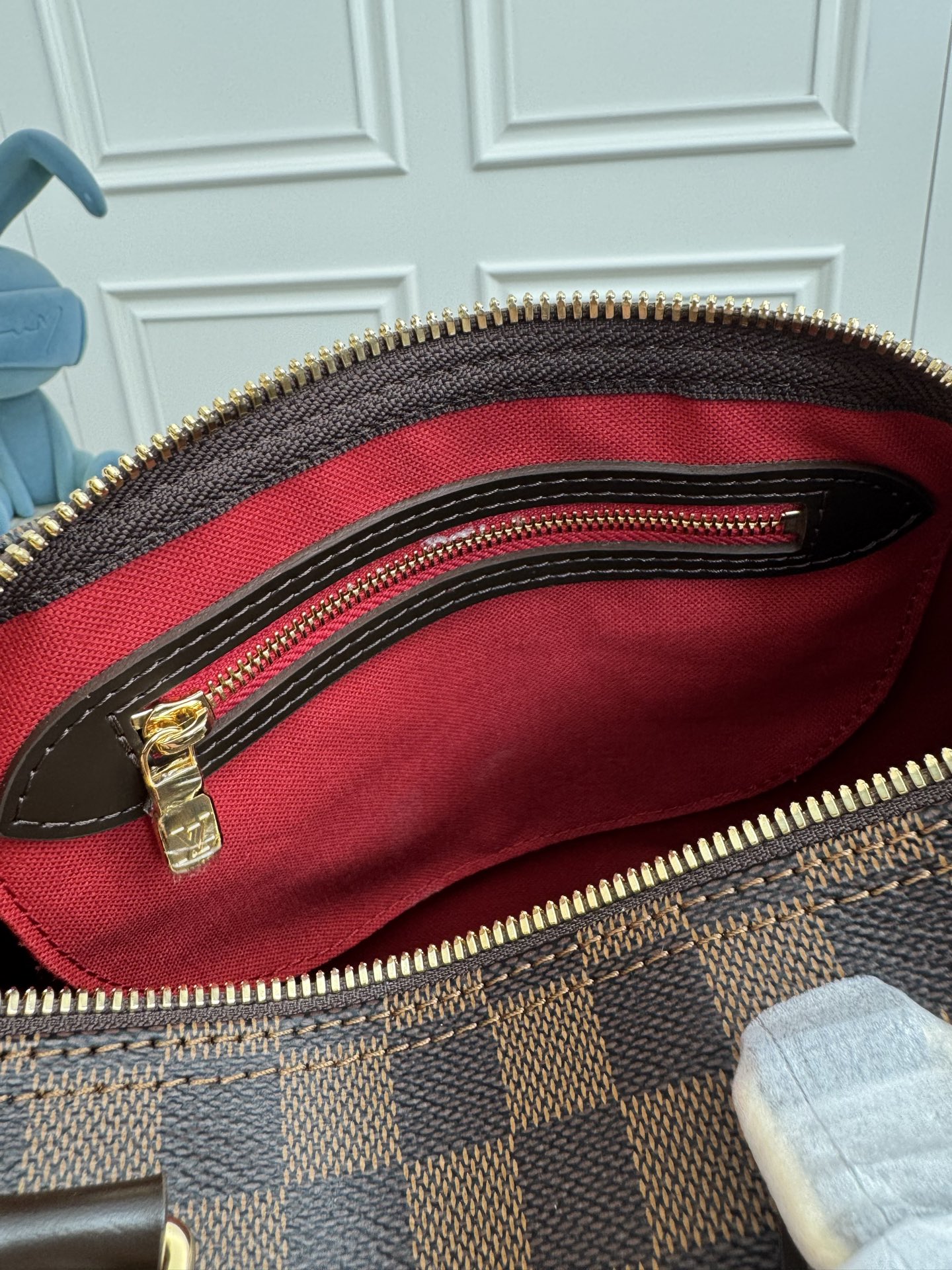 Louis Vuitton Speedy Bandouliere 25 Handbag in Damier Ebene Canvas - Image 9