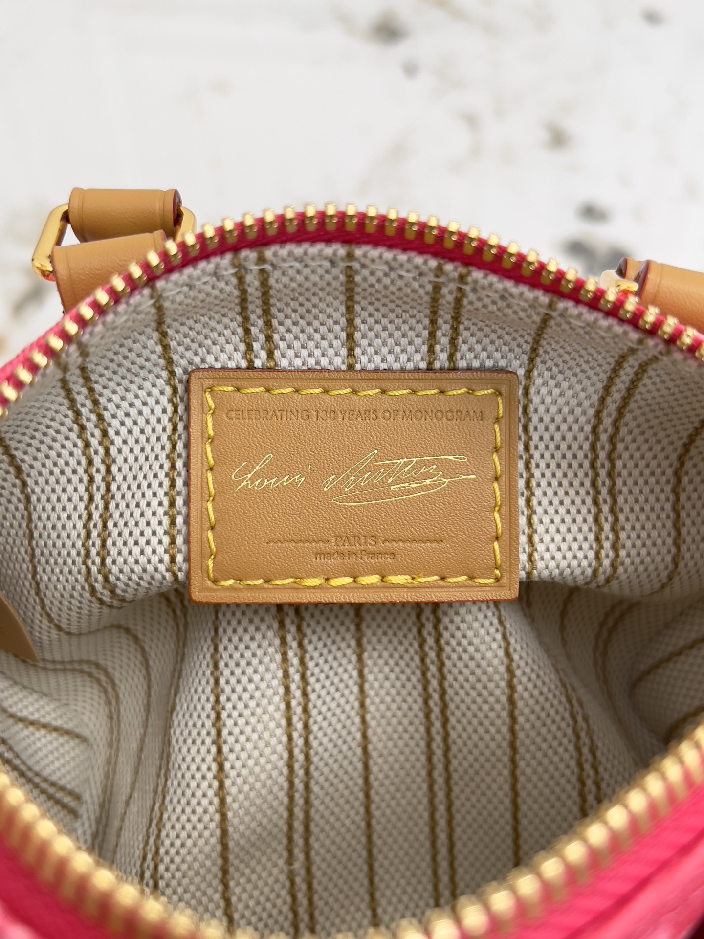 Louis Vuitton Nano Speedy Handbag - Image 9