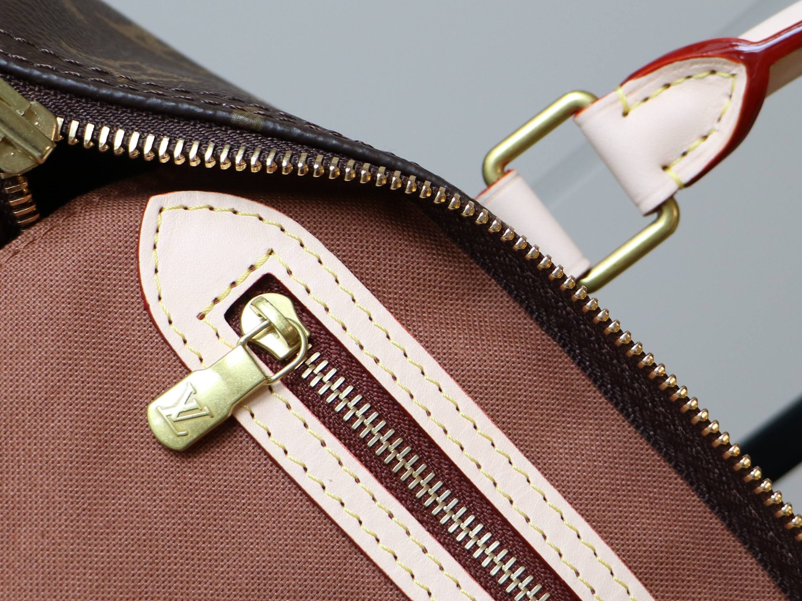 Louis Vuitton Keepall Speedy Handbag - Image 9