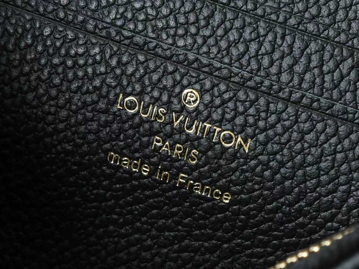 Louis Vuitton Ivy Wallet On Chain Crossbody Bag in Monogram Canvas - Image 9