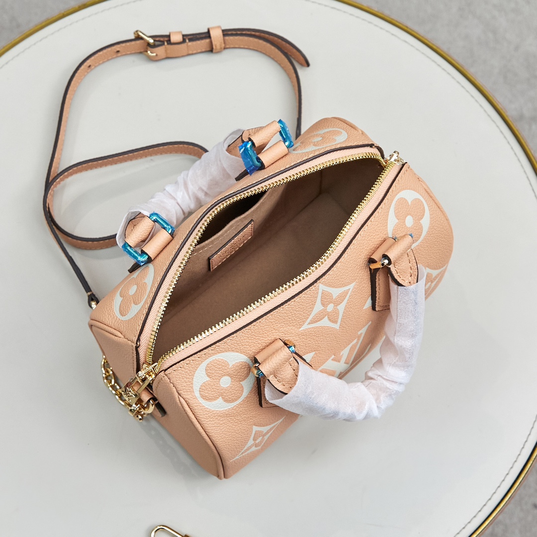 Louis Vuitton Speedy Bandoulière 20 Monogram Empreinte Leather Bag - Image 9