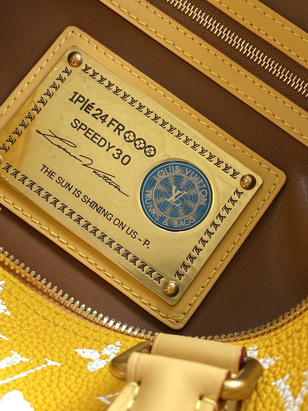 Louis Vuitton Speedy P9 Bandouliere 30 Monogram Leather Crossbody Bag - Image 9