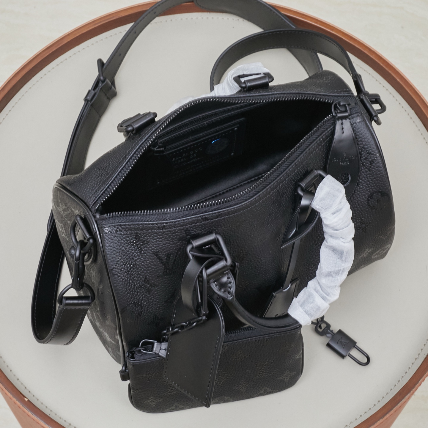 Louis Vuitton Speedy Bandouliere 25 Monogram Leather Handbag - Image 9