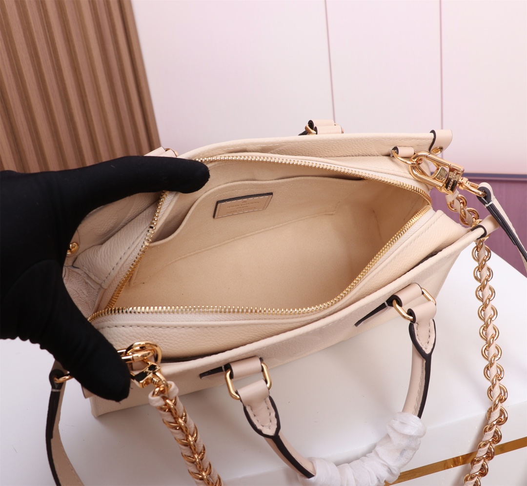 Louis Vuitton OnTheGo East West Handbag in Monogram Empreinte Leather - Image 9