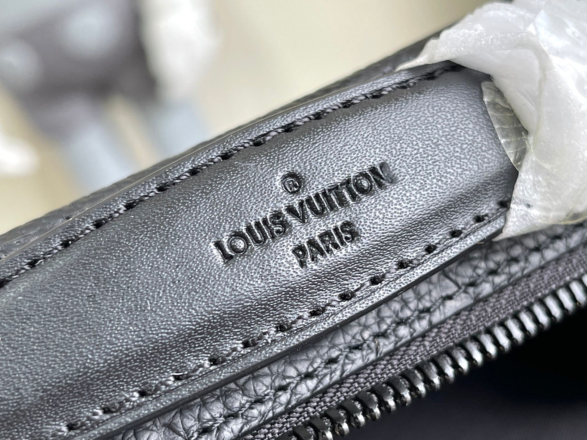 Louis Vuitton Handle Soft Trunk M59163 Monogram Leather Crossbody Bag - Image 9