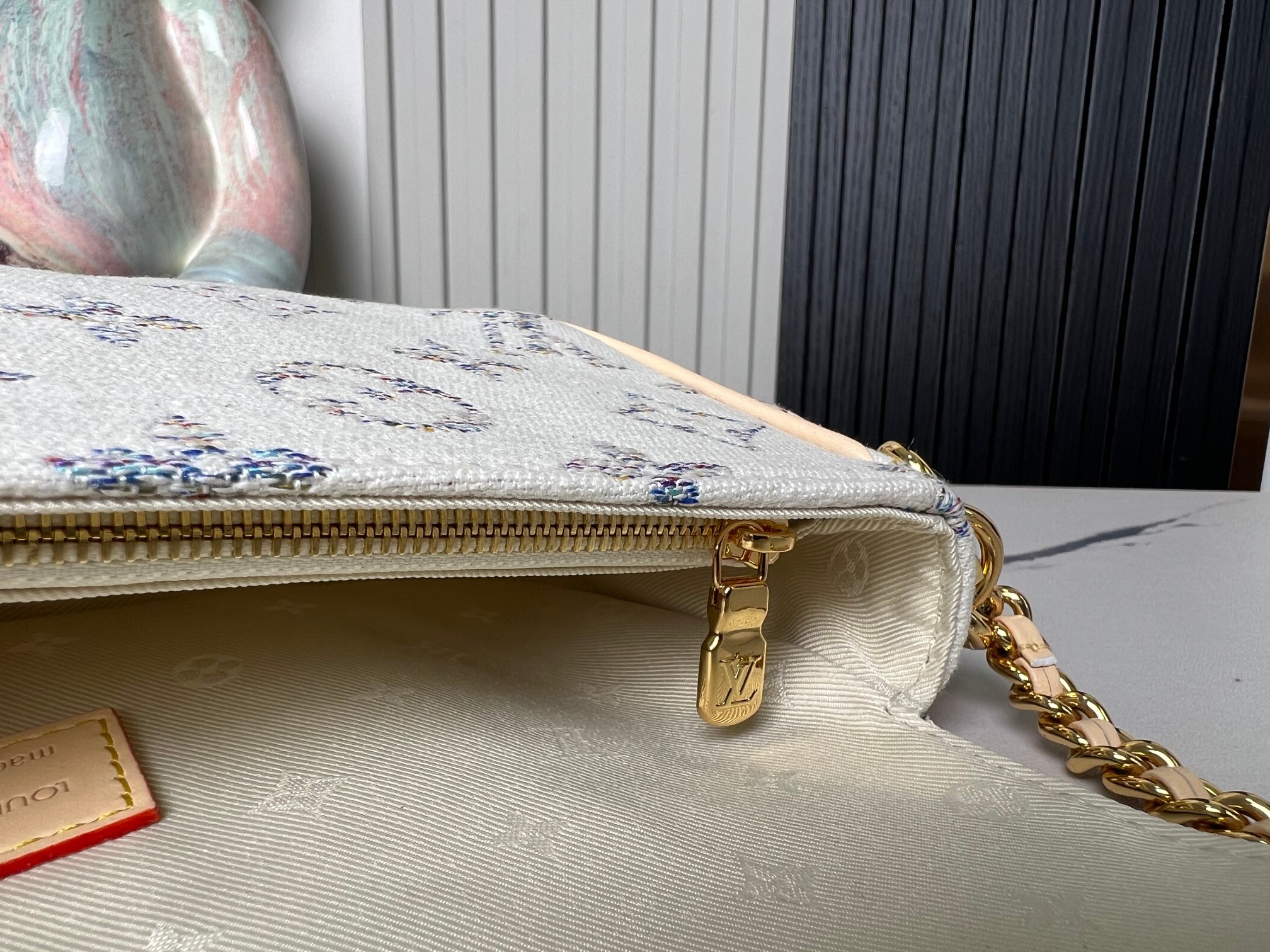 Louis Vuitton Wallet on Chain Ivy M83499 - Image 9