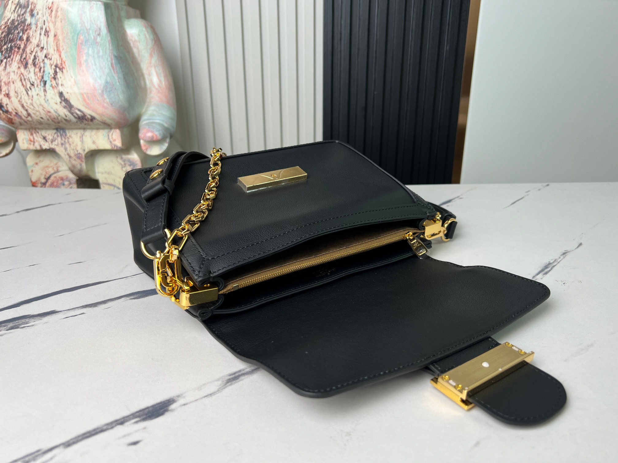 Louis Vuitton Dauphine Soft Medium Crossbody Bag M25209 in Black - Image 9