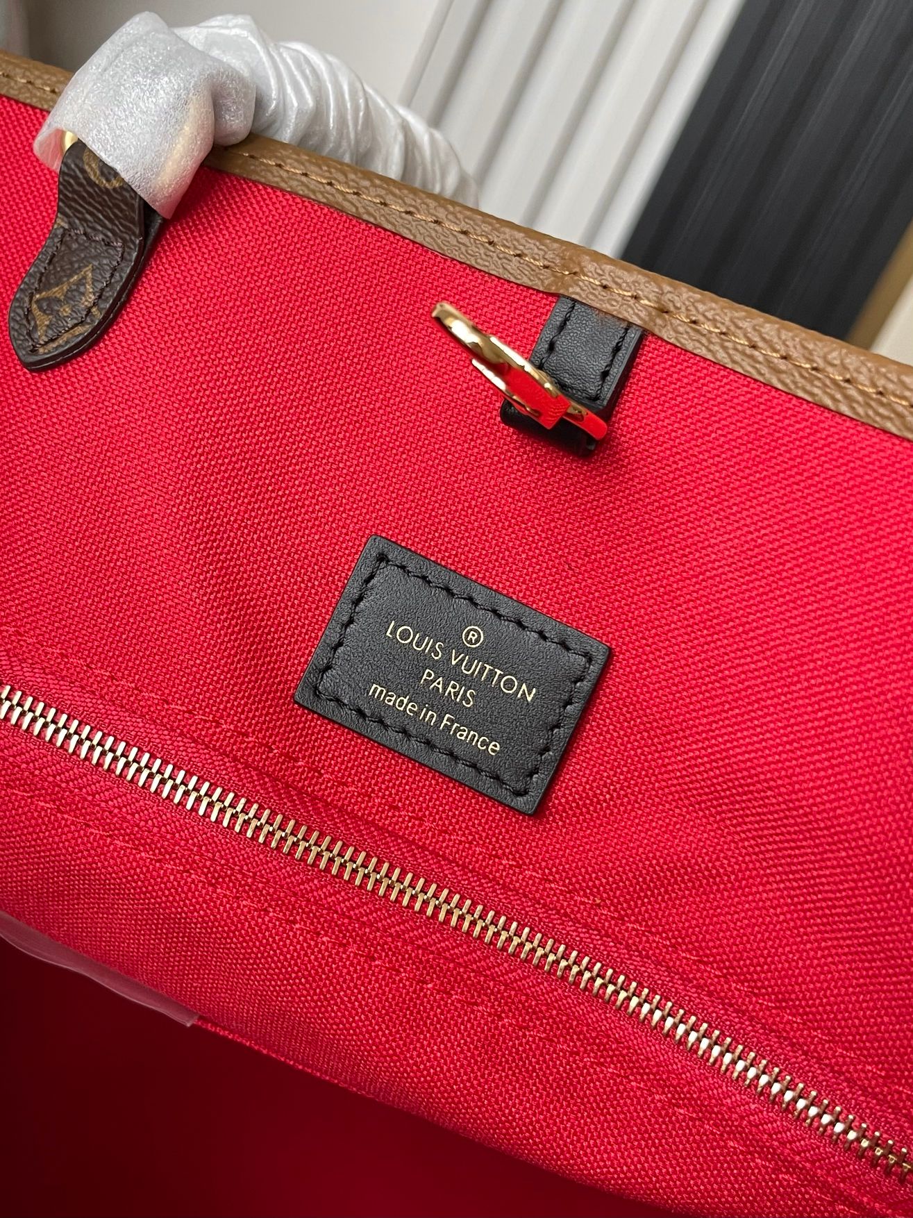 Louis Vuitton Onthego Tote Bag M44576 - Image 9