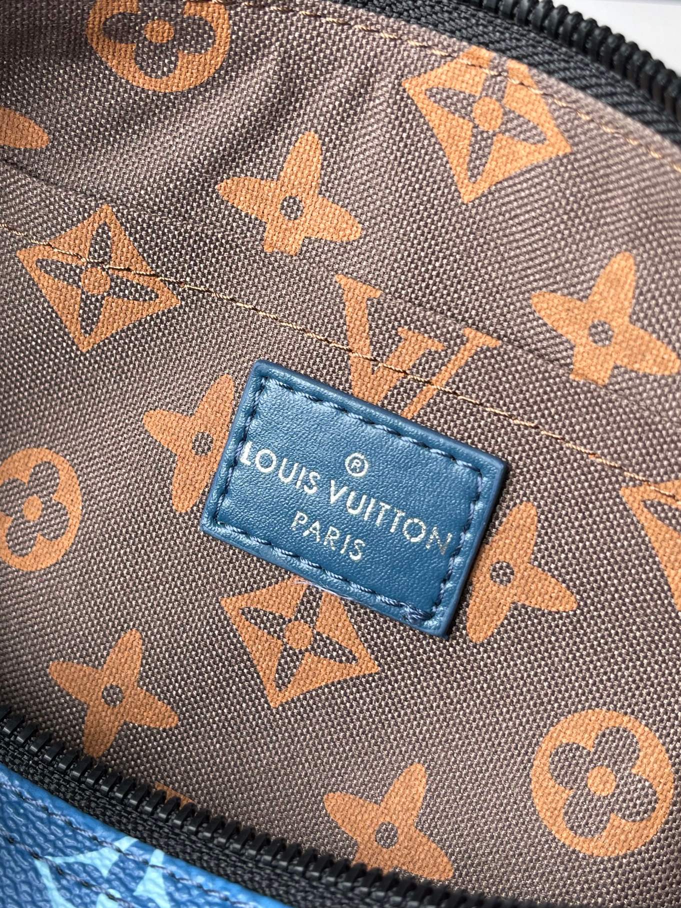 Louis Vuitton Keepall Bandoulière 25 Blue Floral Shoulder Bag - Image 9