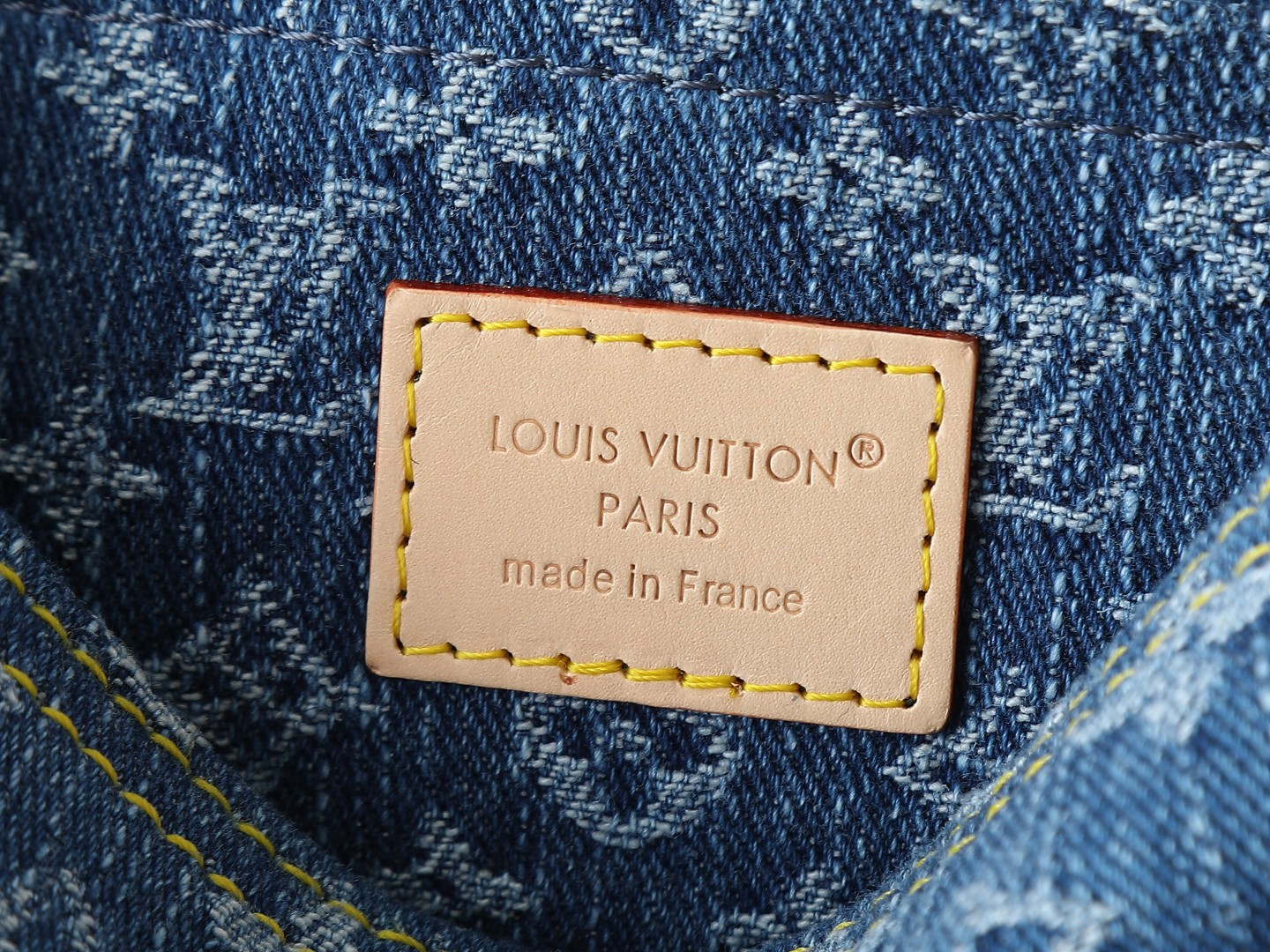 Louis Vuitton x Murakami Sunset Crossbody Bag M13680 - Image 9