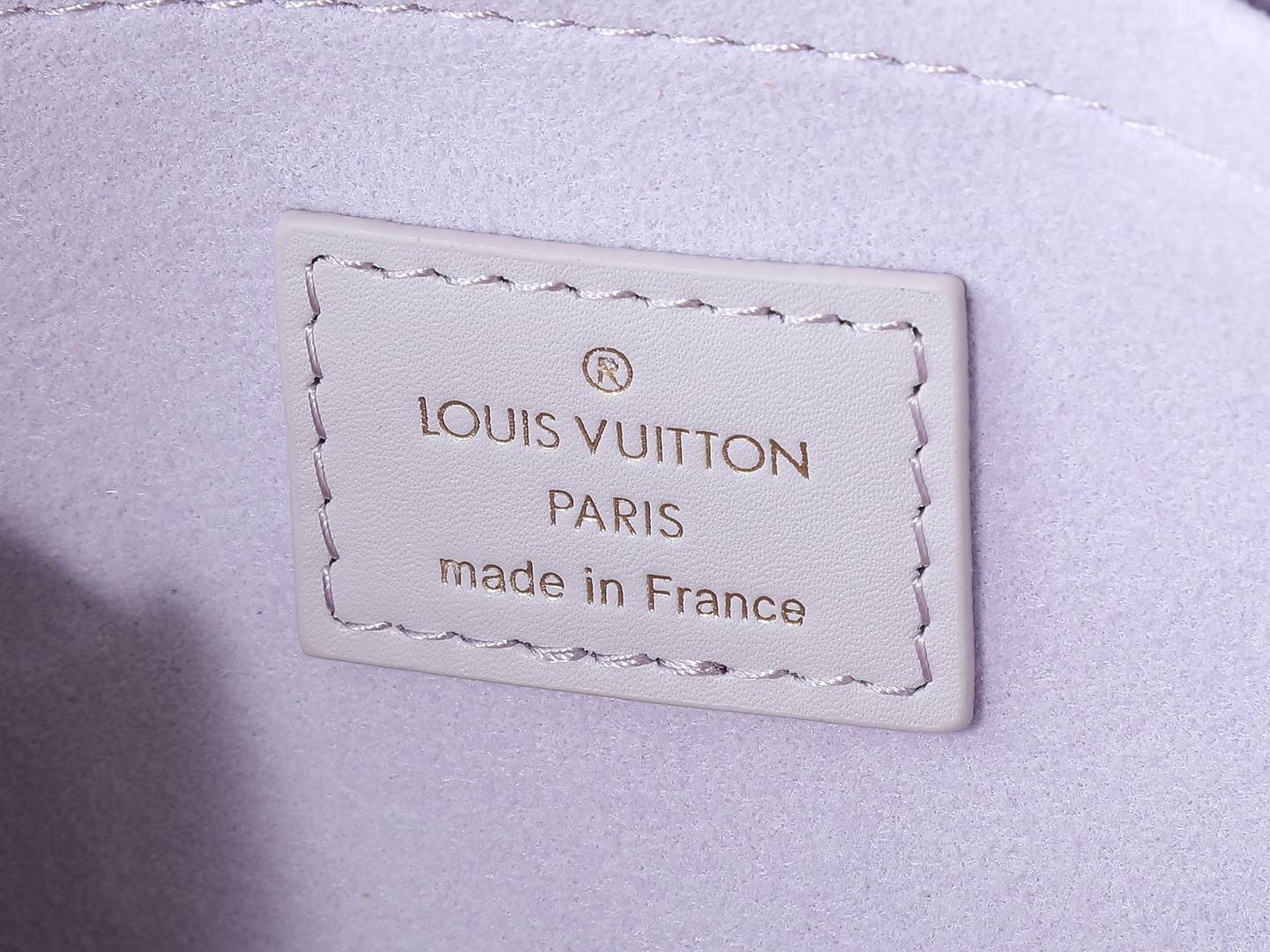 Louis Vuitton OnTheGo Small Handbag M15192 in Purple Monogram Empreinte Leather - Image 9