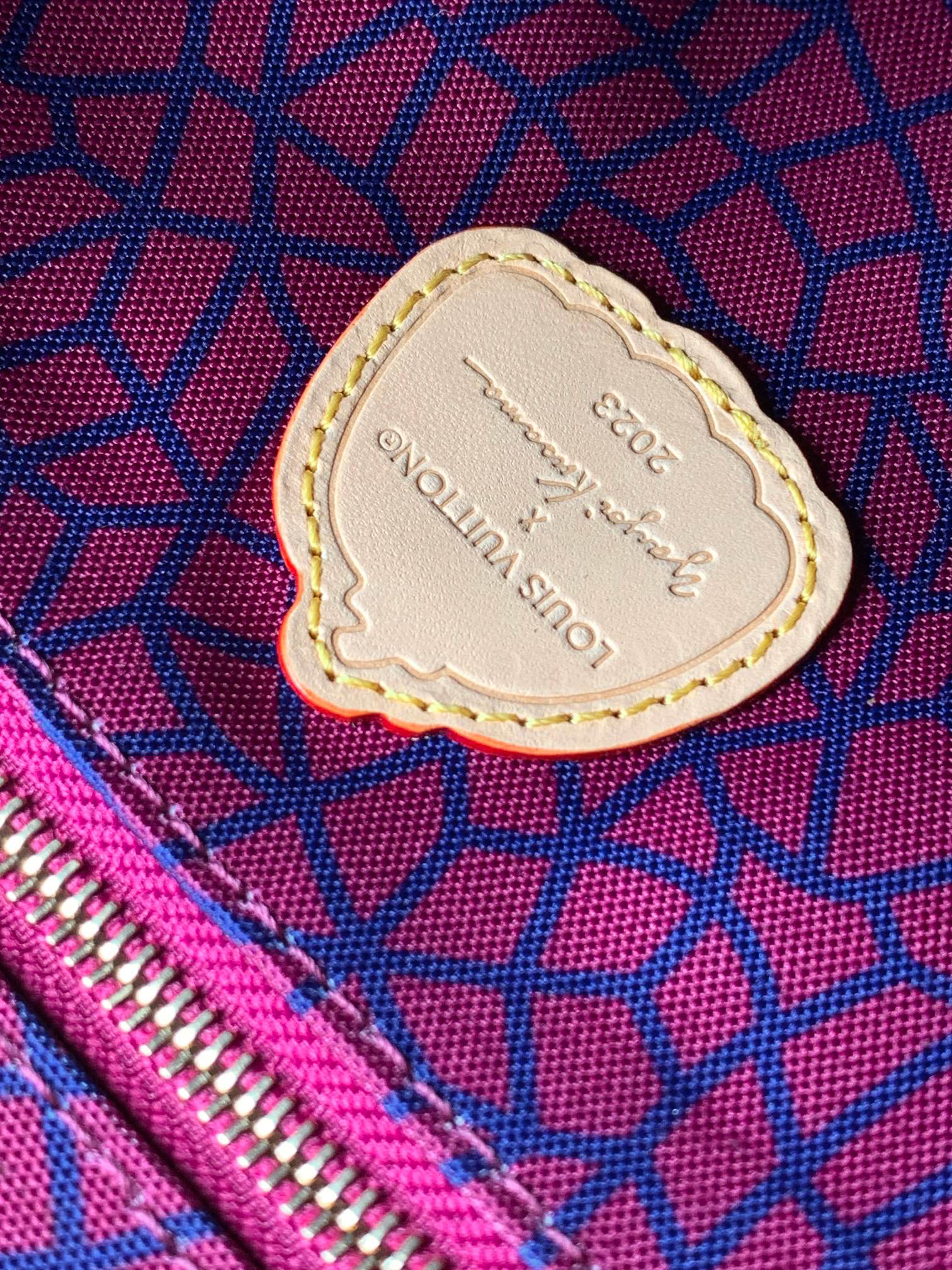 Louis Vuitton OnTheGo Small Handbag with Yayoi Kusama Monogram Canvas - Image 9