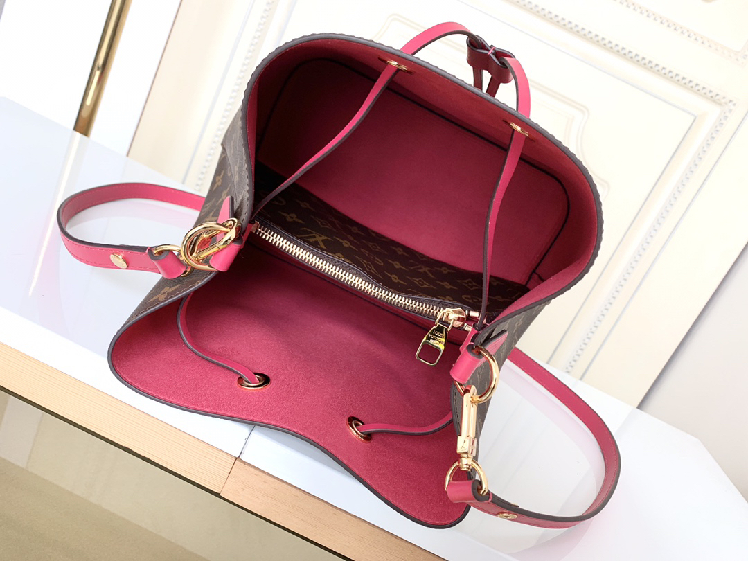 Louis Vuitton NéoNoé Bucket Bag in Monogram Canvas - Image 9