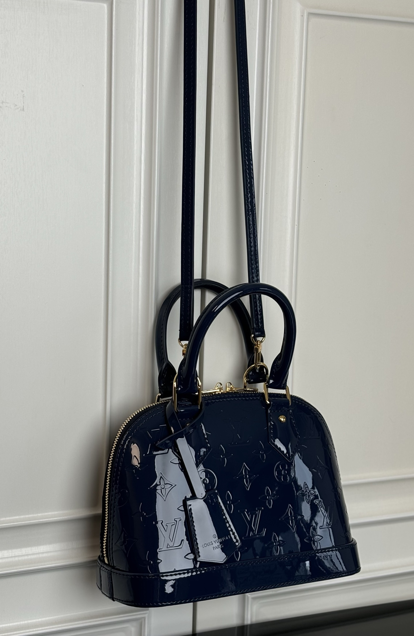 Louis Vuitton Alma BB Epi Leather Crossbody Bag M91606 - Blue with Gold Hardware - Image 9