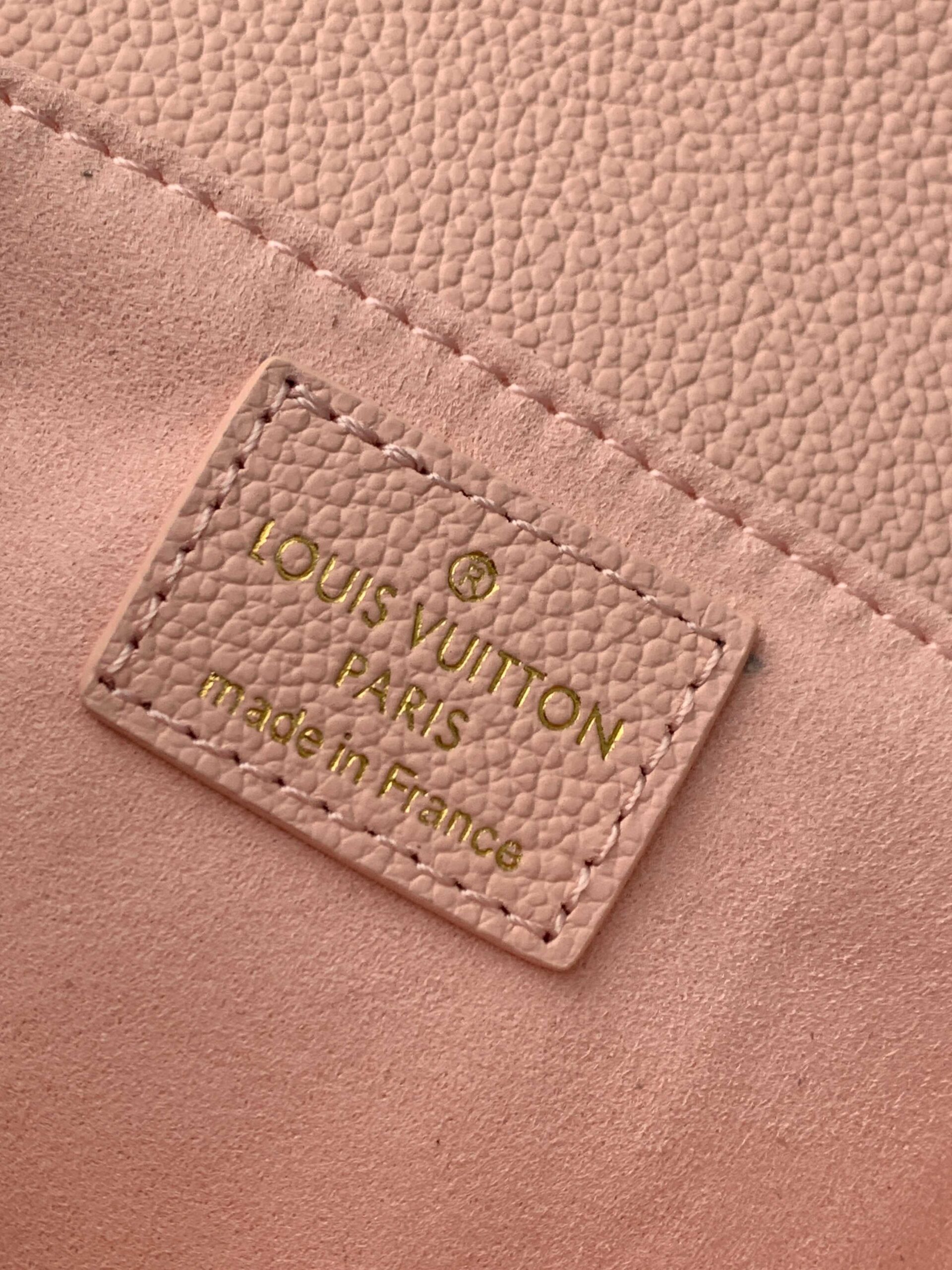 Louis Vuitton Pochette Metis East West Shoulder Bag - Image 9