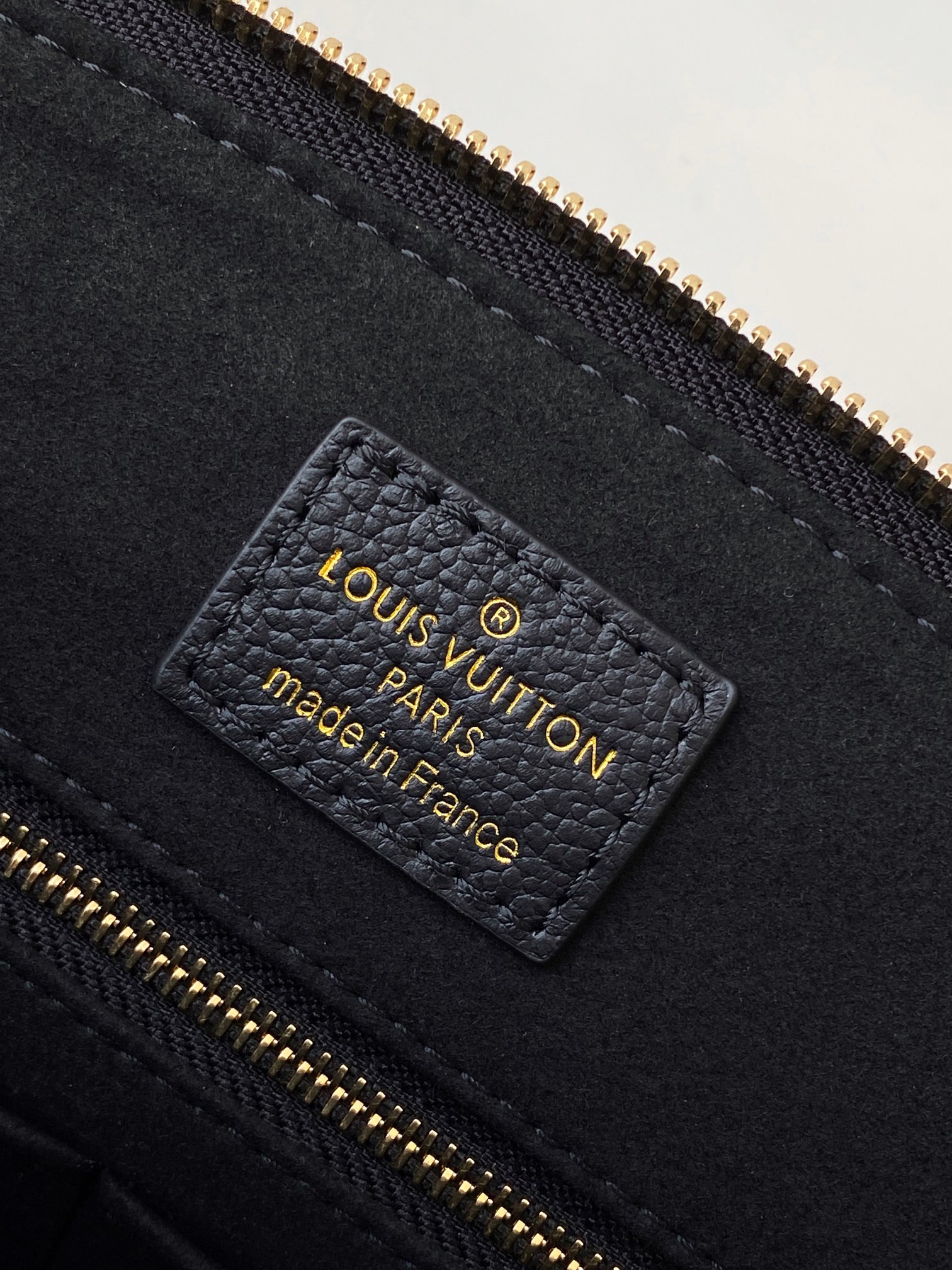 Louis Vuitton Grand Palais Handbag M45842 in Black - Image 9