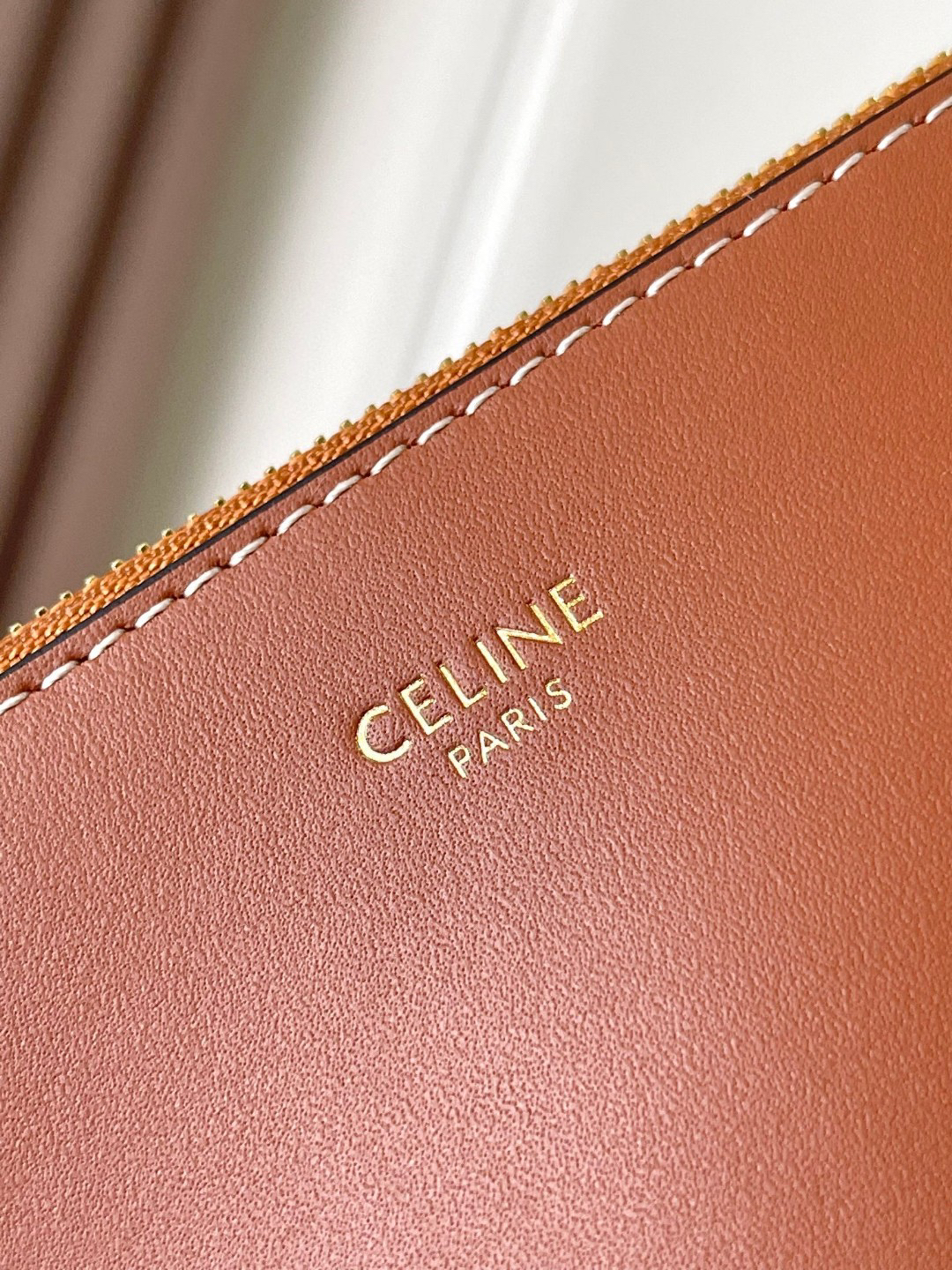 CELINE Medium Woven Basket Bag in Natural Plant Fiber and Calfskin - Image 9