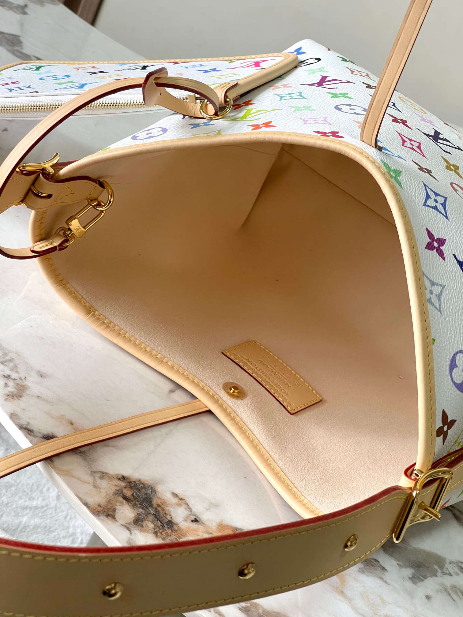 Leather Carryall Handbag - Image 10