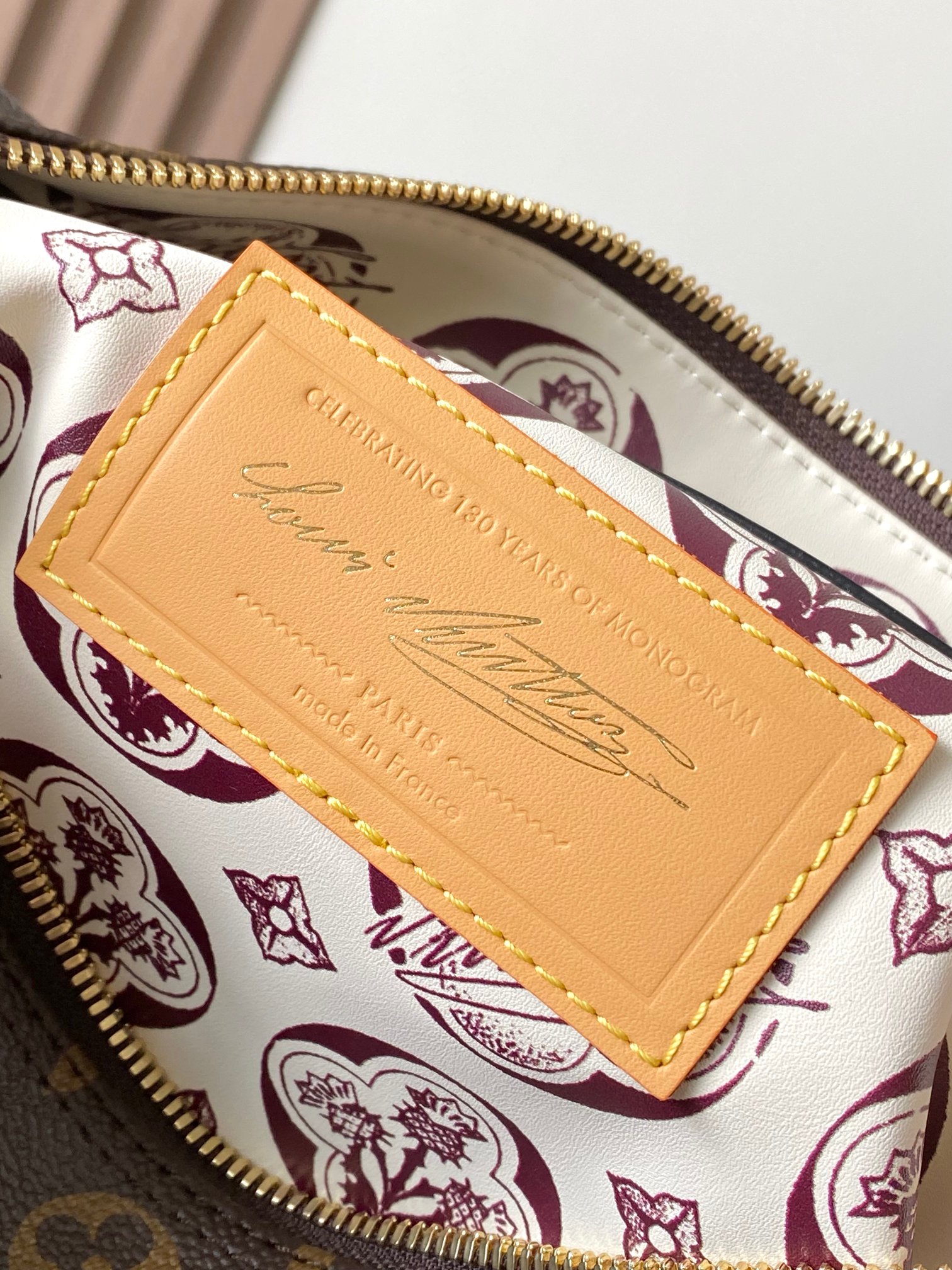 Louis Vuitton Speedy Soft 30 Handbag - Image 10