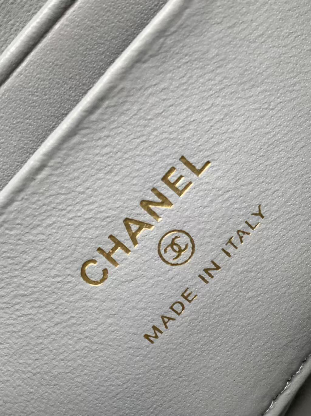 Chanel Coco Handle Classic Top-Handle Handbag - Image 10