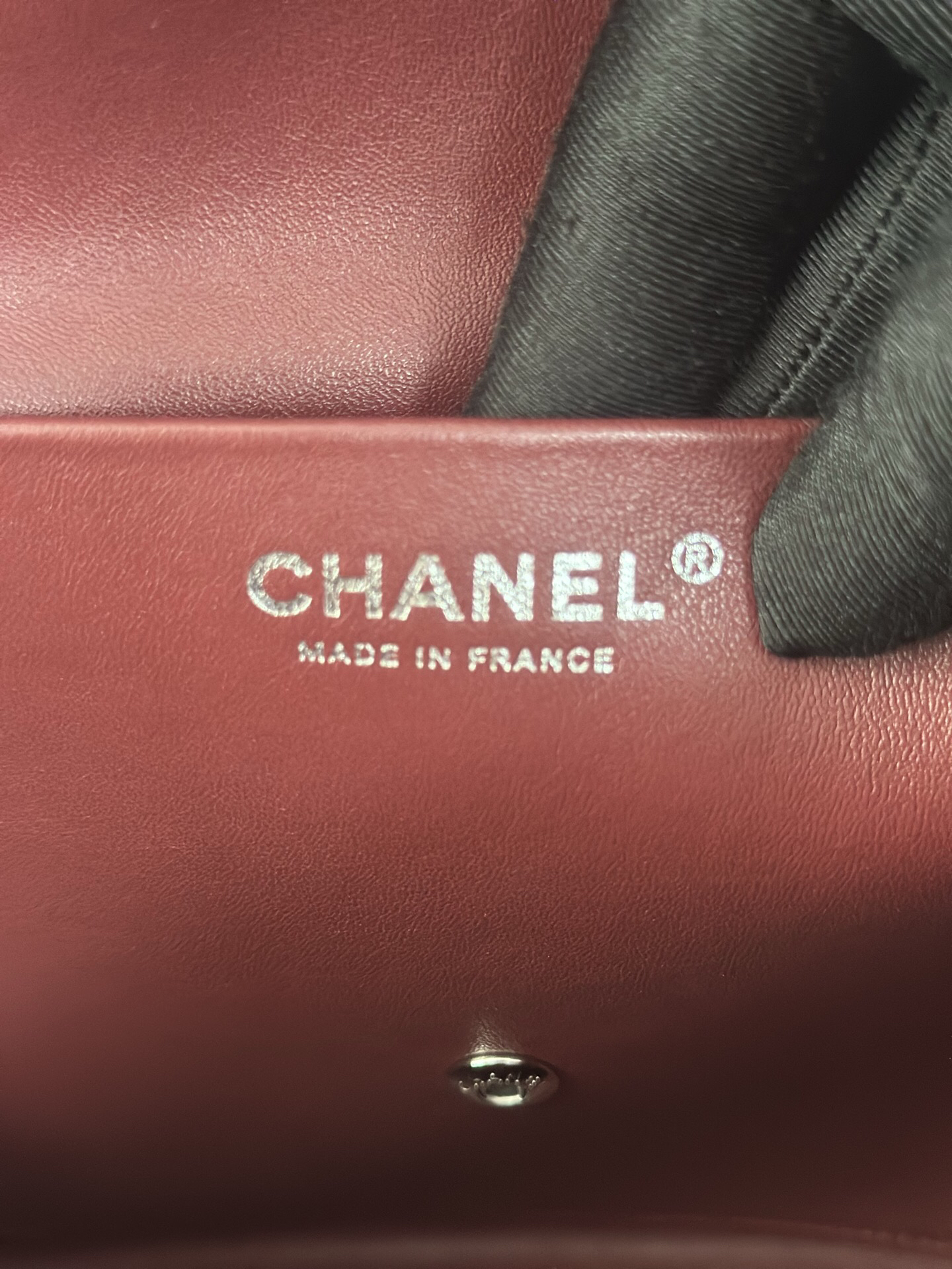 Chanel 26S Large Flap Handbag AS6231 - Image 10