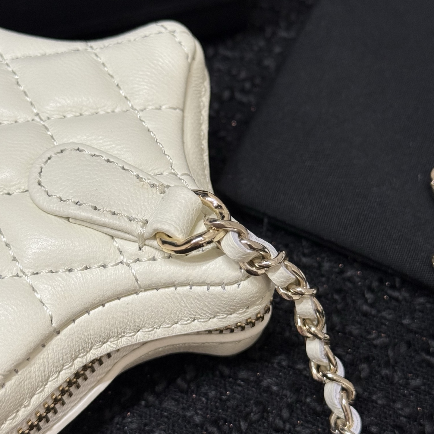 CHANEL 26C Star Coin Purse Charm - Image 10