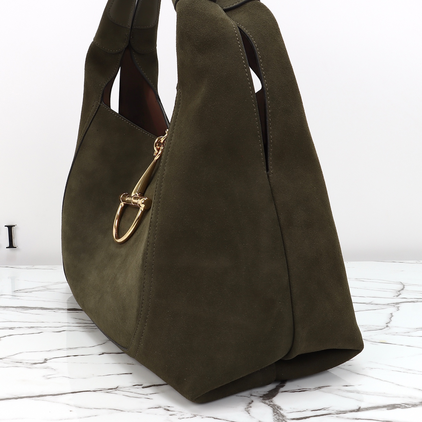 Gucci Model 837466 Forest Green Suede Bag - Image 10