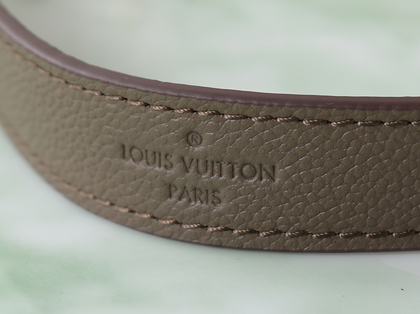 Louis Vuitton Diane Bag in Khaki Green Monogram Empreinte Leather - Image 10