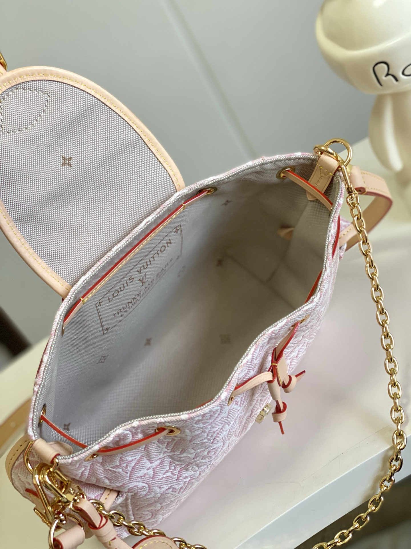 Louis Vuitton Odyssée Small Crossbody Bag in Pink Monogram Emblème Canvas - Image 10